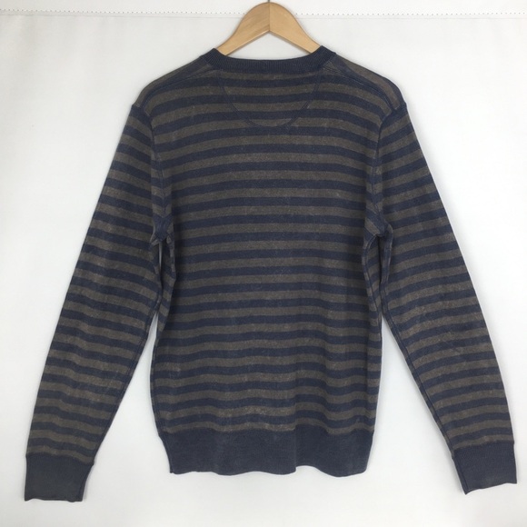 Murano Men’s V-Neck Merino Wool Sweater Gray Stripes Size Medium Long Sleeves - Picture 7 of 11
